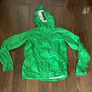 Patagonia green H2no hooded raincoat jacket sz S
